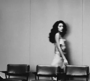 Olivia Dean – Man I Need
