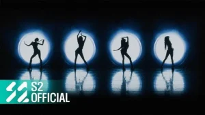 KISS OF LIFE – Who is she