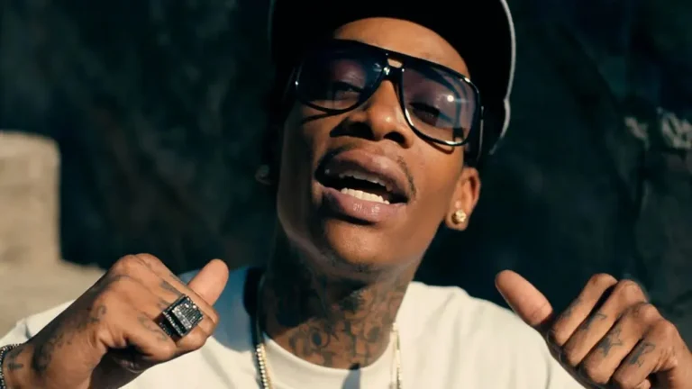 Wiz Khalifa - Black And Yellow