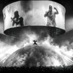 KANYE WEST – SILVER NIGHT